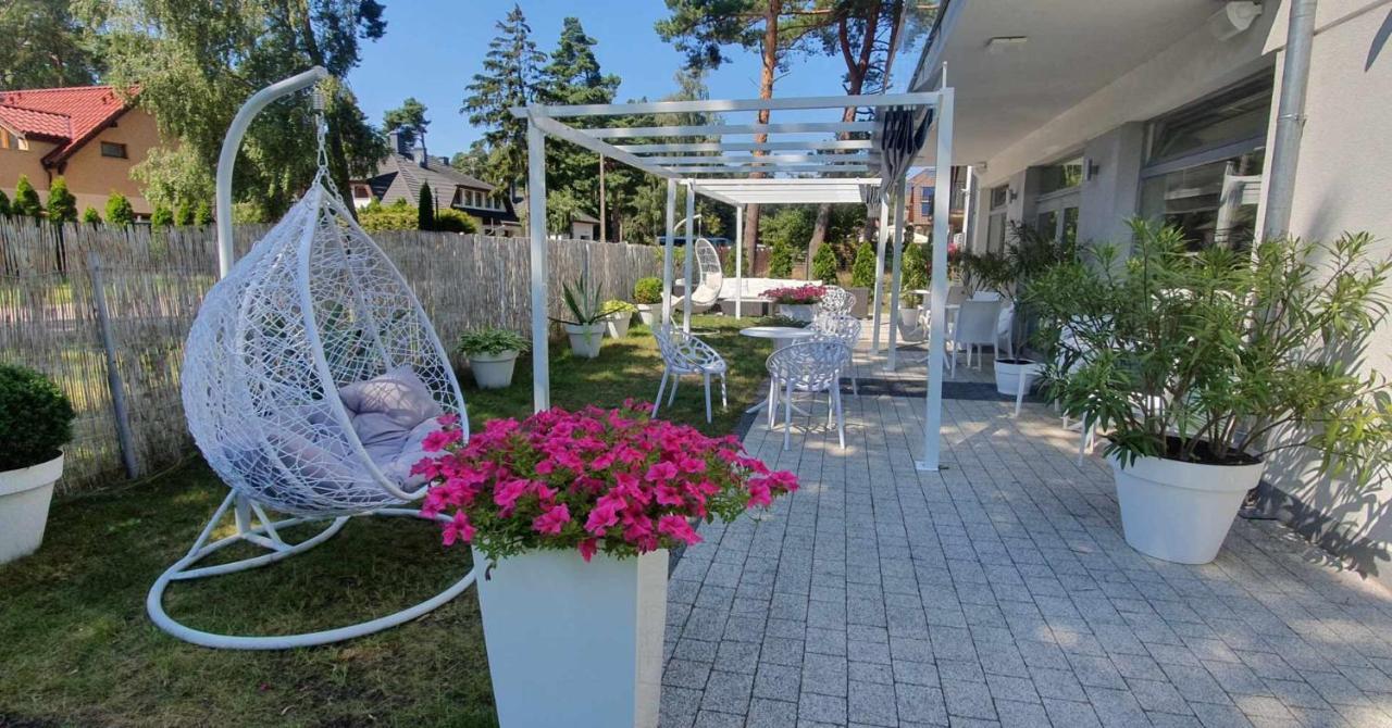 Majestique Hotel Pobierowo Buitenkant foto
