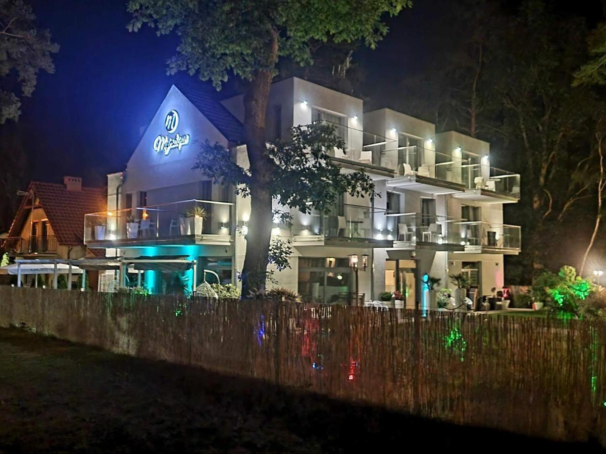 Majestique Hotel Pobierowo Buitenkant foto